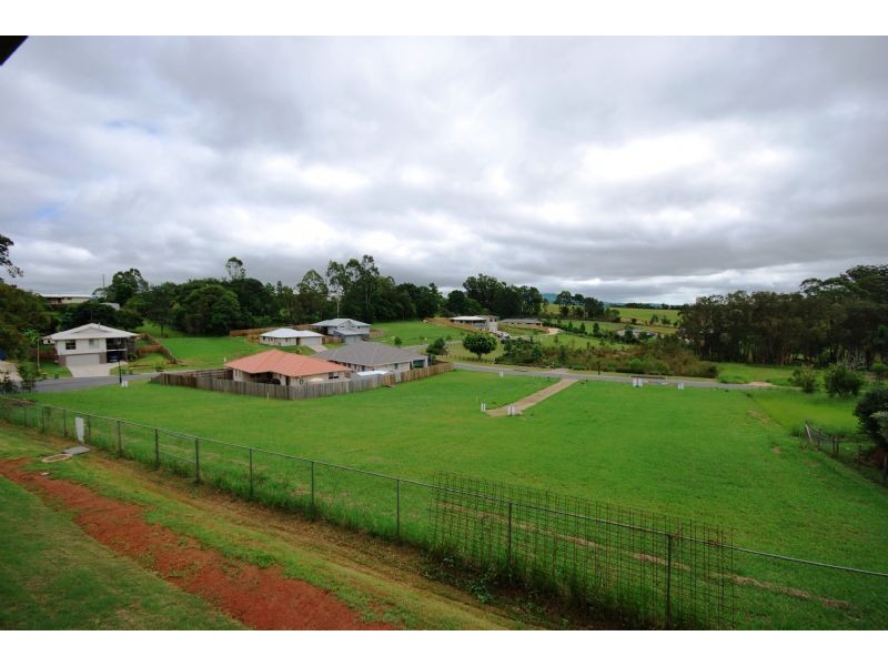 72 SAHARA, Glass House Mountains QLD 4518