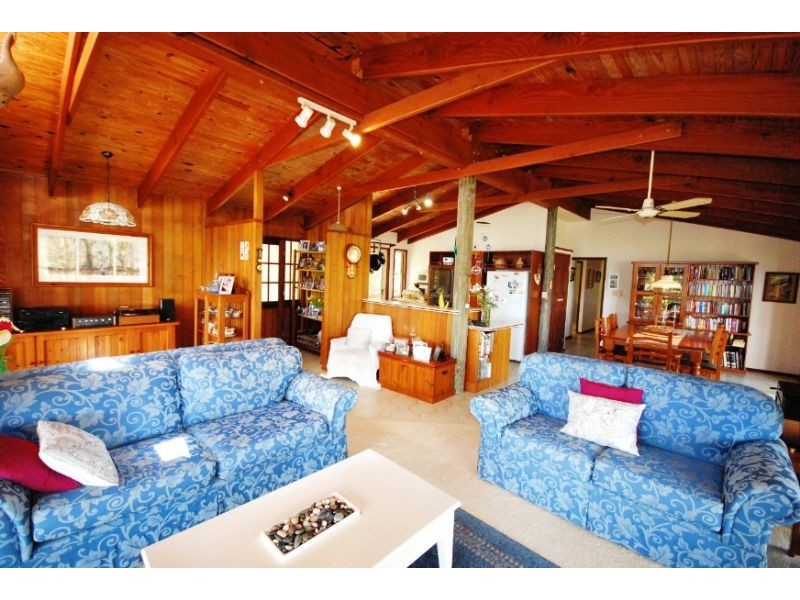 Maleny QLD 4552