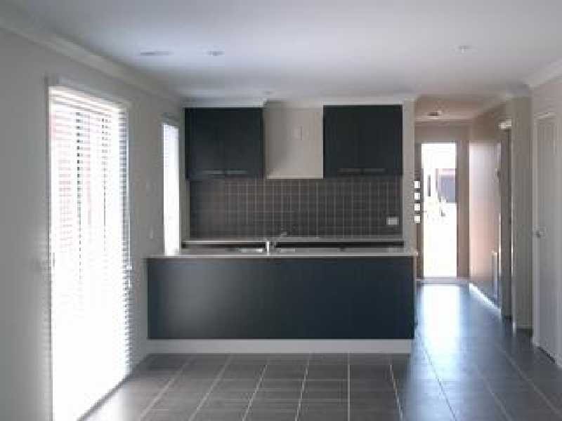 15 Hasluck Gardens, Point Cook VIC 3030