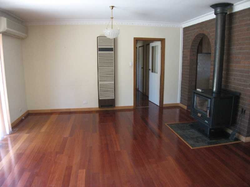 240 Sayers Road, Truganina VIC 3029