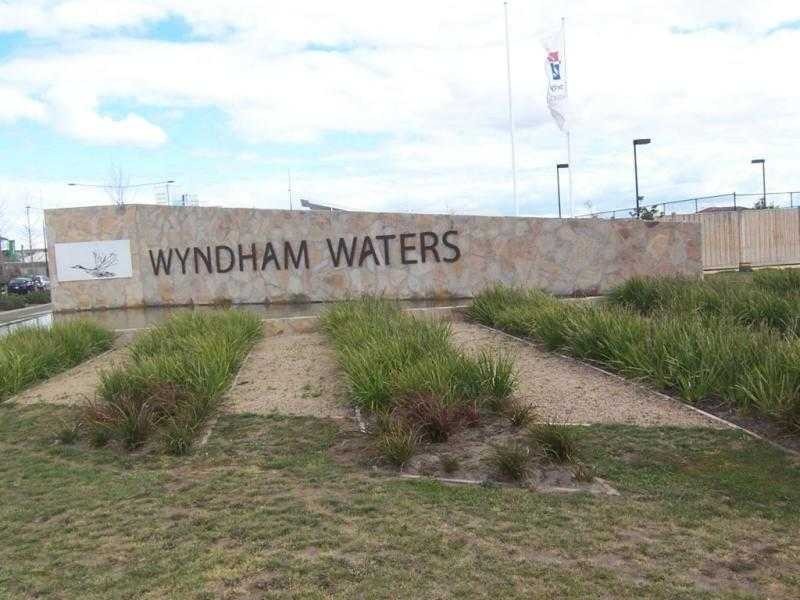 58 Scrubwren Drive, Truganina VIC 3029