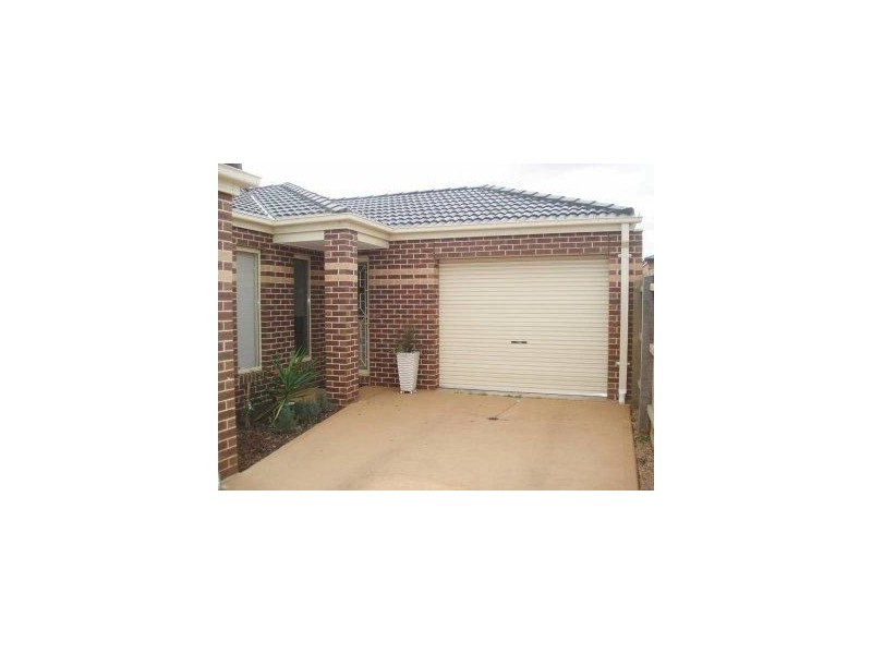 2/20 Swinburne, Truganina VIC 3029