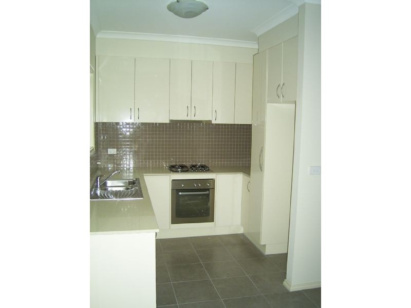 4/34 Stenhouse, Brooklyn VIC 3012