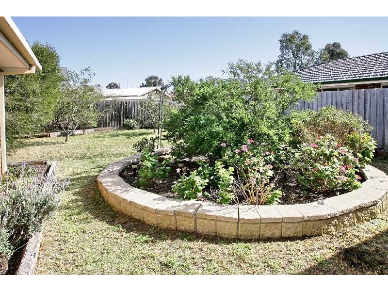 6 John Flynn Court, Hoppers Crossing VIC 3029