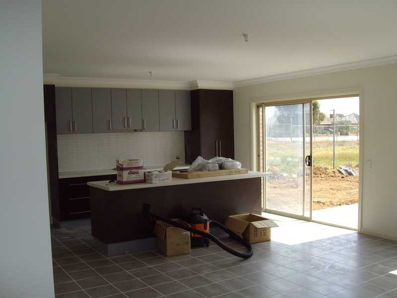 2/3 Bunya Place, Werribee VIC 3030