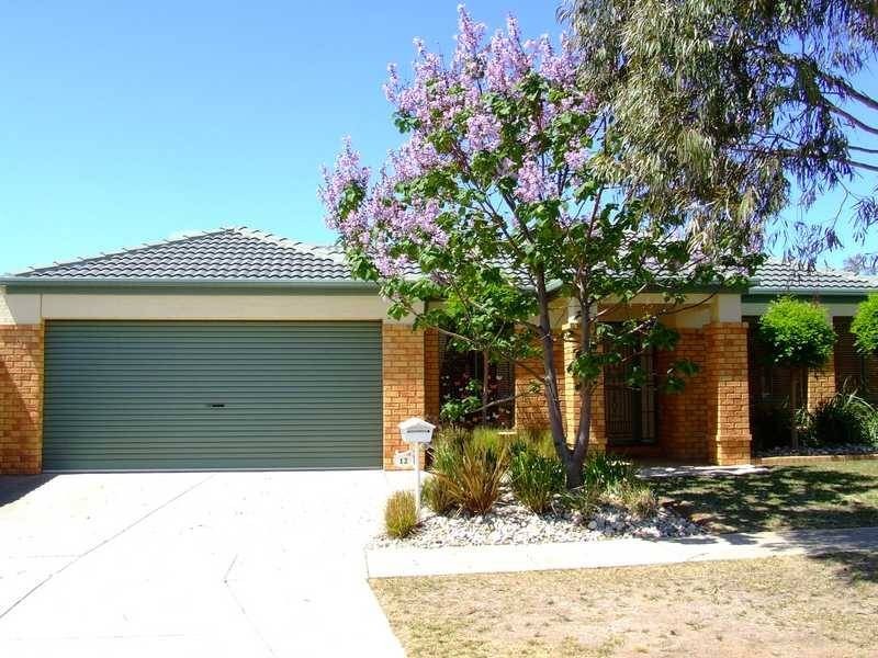 12 Carly Terrace, Werribee VIC 3030