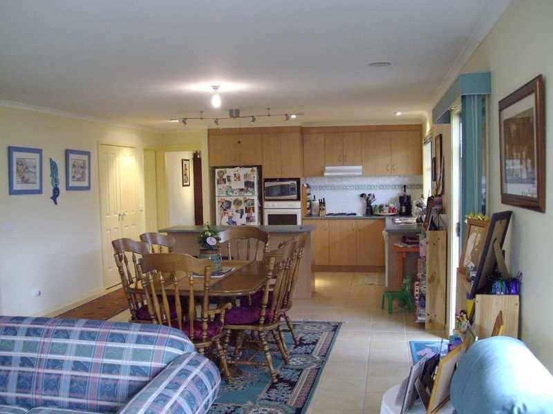 12 Carly Terrace, Werribee VIC 3030