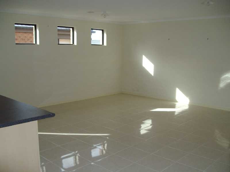 2/19 Brassey Street, Wyndham Vale VIC 3024