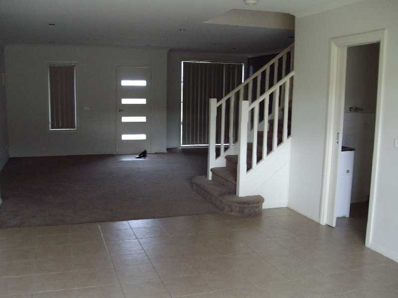 5 Swamphen Drive, Laverton VIC 3028