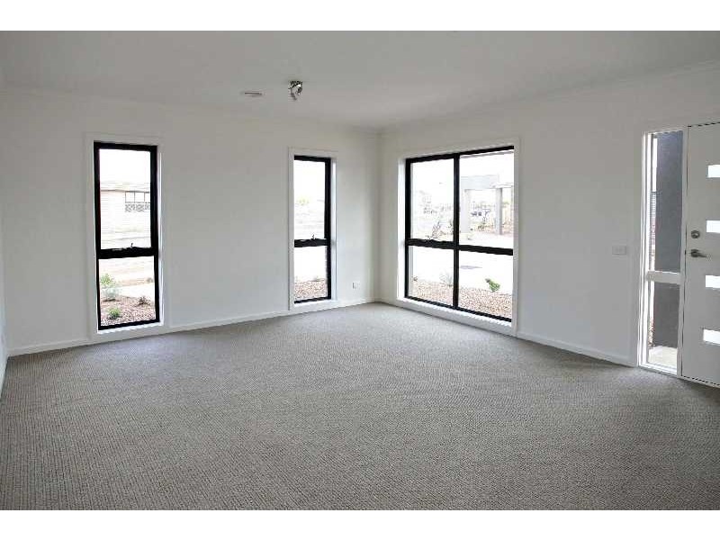 Unit 7/3-11 Retford Close, Werribee VIC 3030