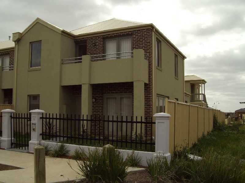 12 Shell Lane, Point Cook VIC 3030