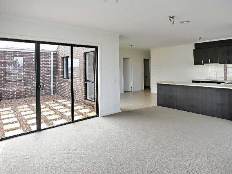 Unit 3/3-11 Retford Close, Werribee VIC 3030