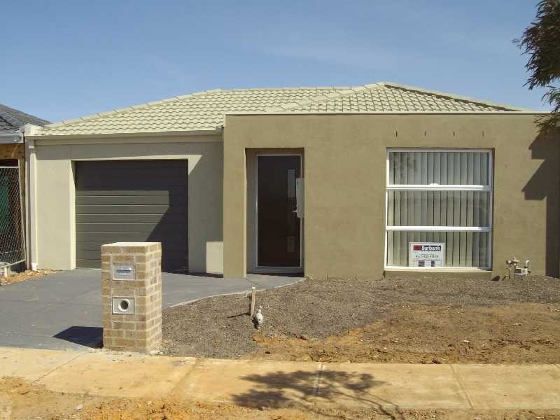 26 Misty Meadows Grove, Truganina VIC 3029