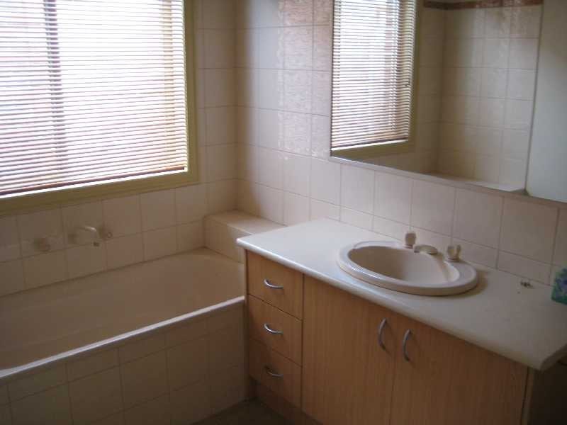 3 Cromwell Road, Werribee VIC 3030