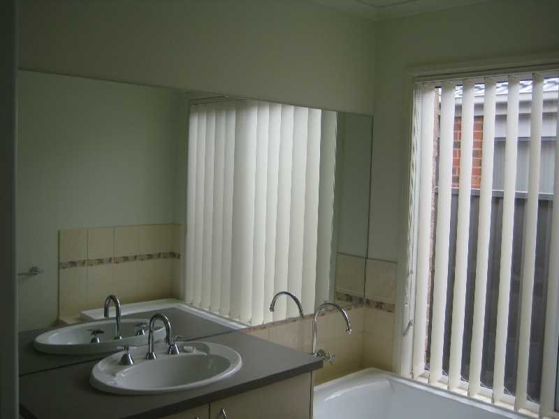 36 Rocky Gate Drive, Truganina VIC 3029