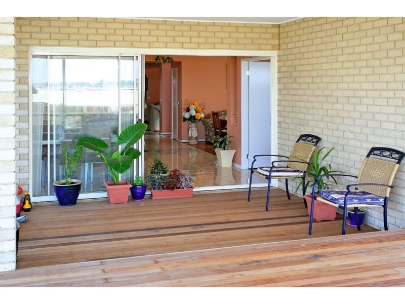 17 Azure Drive, Tarneit VIC 3029