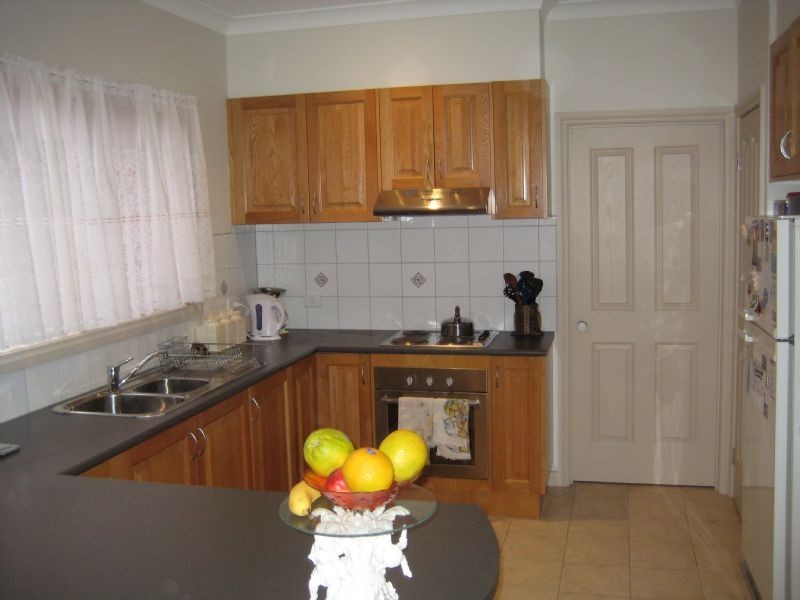 1/92 Thames Blvd, Werribee VIC 3030