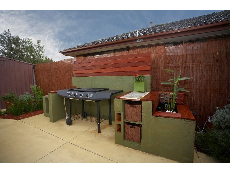 25 Derwent Road, Werribee VIC 3030