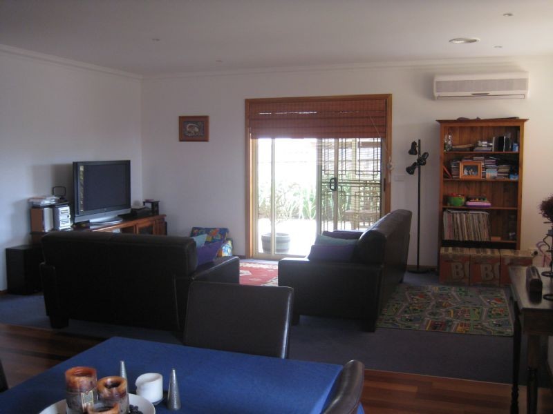 10 Whitfield Lane, Truganina VIC 3029