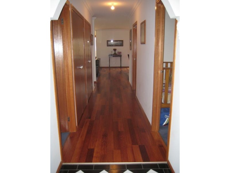 10 Whitfield Lane, Truganina VIC 3029