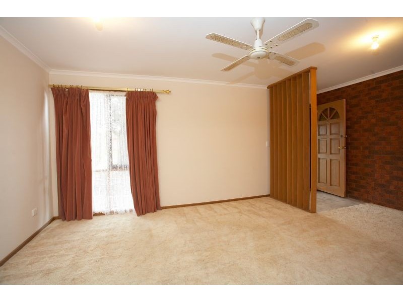 2/5 Edinburgh Court, Werribee VIC 3030