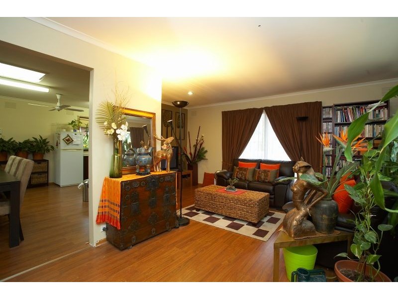 25 Derwent Road, Werribee VIC 3030