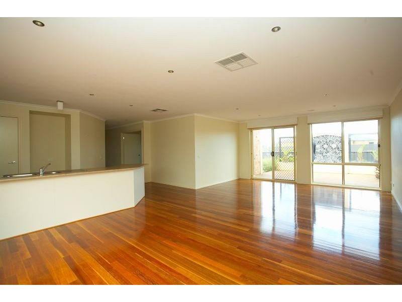 36 Eppalock Drive, Wyndham Vale VIC 3024