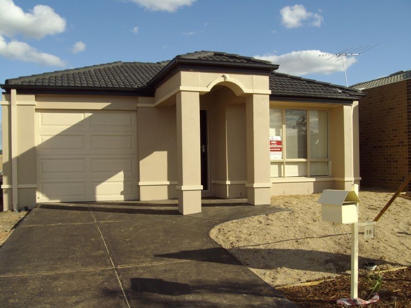 18 Rocky Gate Drive, Truganina VIC 3029