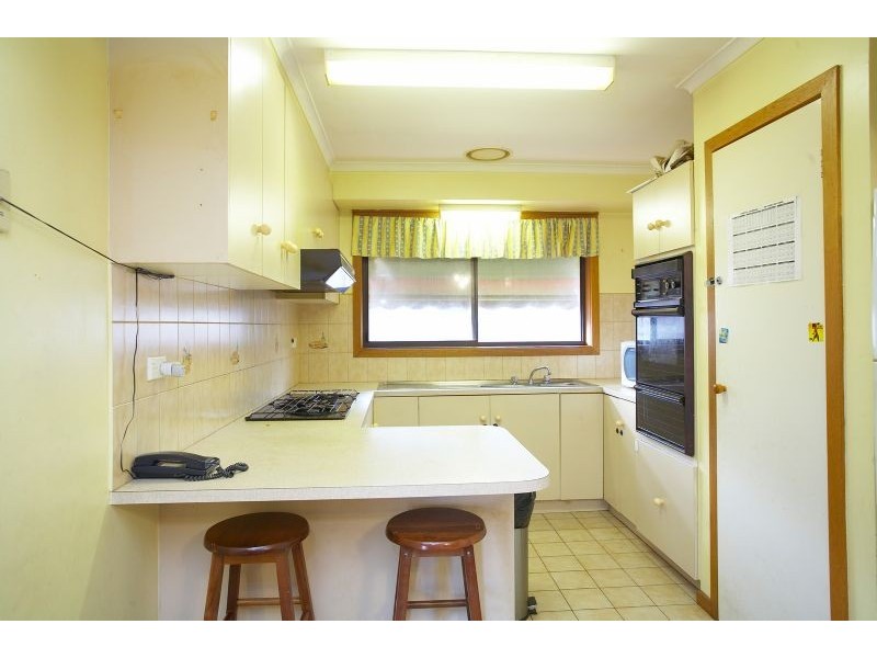 9 WARBLER CLOSE, Werribee VIC 3030