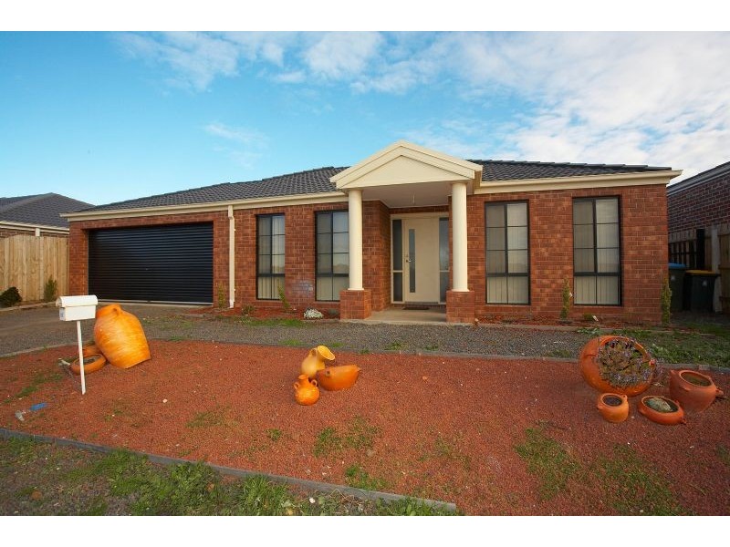 11 Westmeadows Lane, Truganina VIC 3029