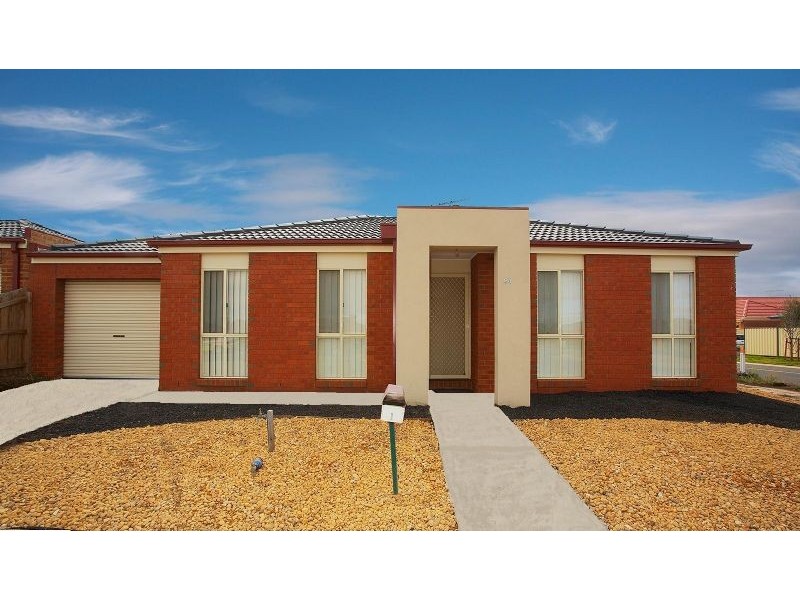 1/84 Conquest Dr, Werribee VIC 3030