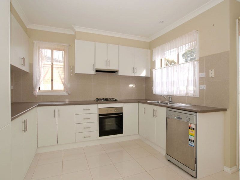 23 Horseshoe Circuit, Truganina VIC 3029
