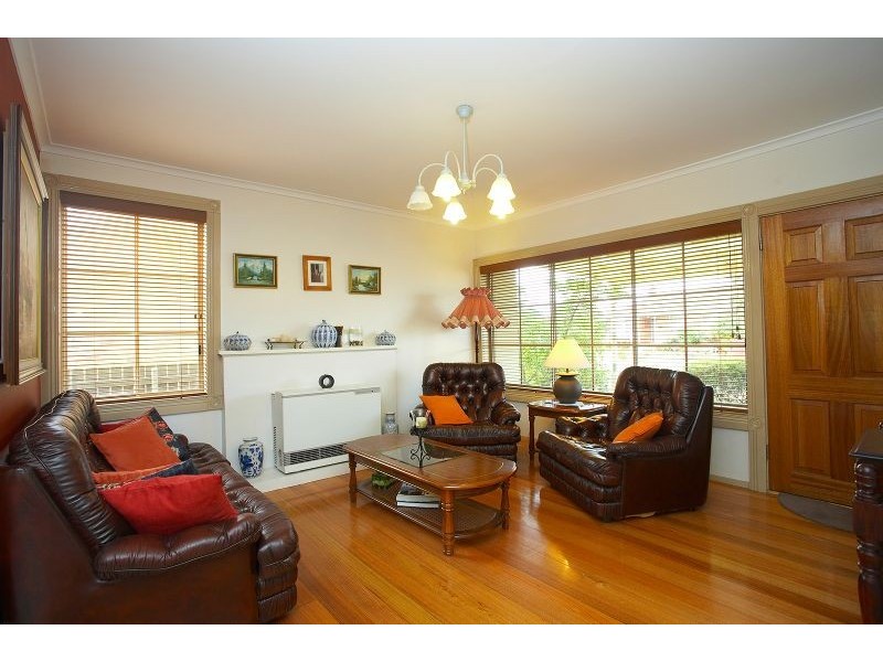 34 Vincent Cres, Werribee VIC 3030
