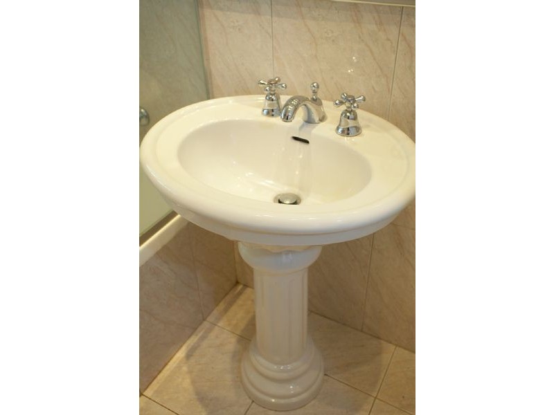 34 Vincent Cres, Werribee VIC 3030