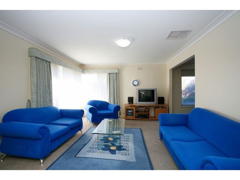 8 Langridge Street, Hoppers Crossing VIC 3029