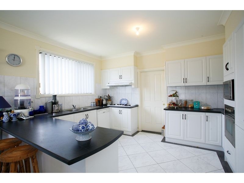 24 Albert Place, Hoppers Crossing VIC 3029