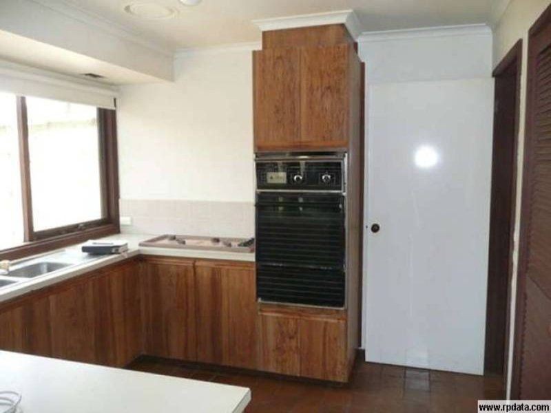 10 Zircon Street, Wyndham Vale VIC 3024