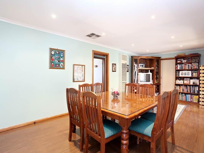 15 Bittern Court, Werribee VIC 3030