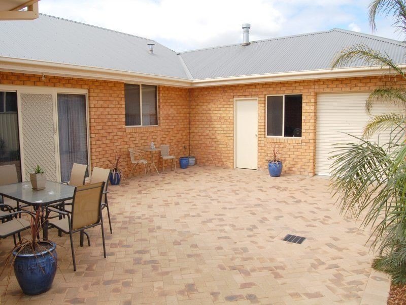 9 St Michael Drive, Tarneit VIC 3029