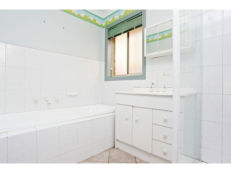 2/5 Bedford Court, Hoppers Crossing VIC 3029