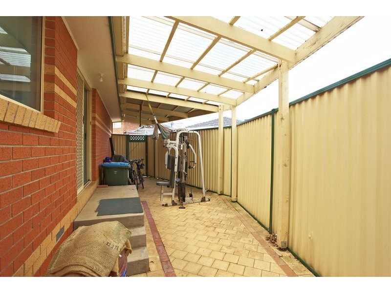 2/5 Bedford Court, Hoppers Crossing VIC 3029