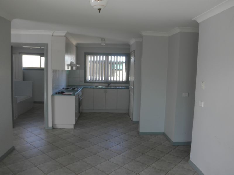 1/5 Bedford  Court, Hoppers Crossing VIC 3029