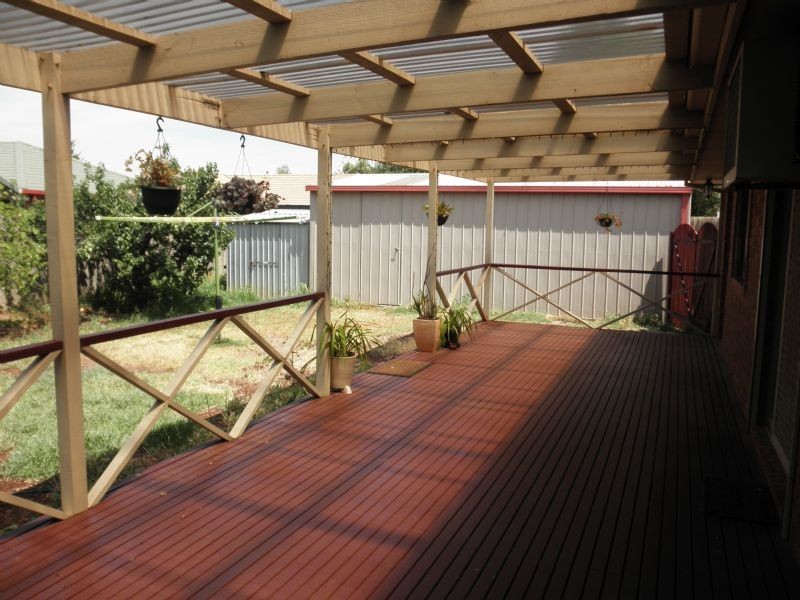 25 Ganges Court, Werribee VIC 3030
