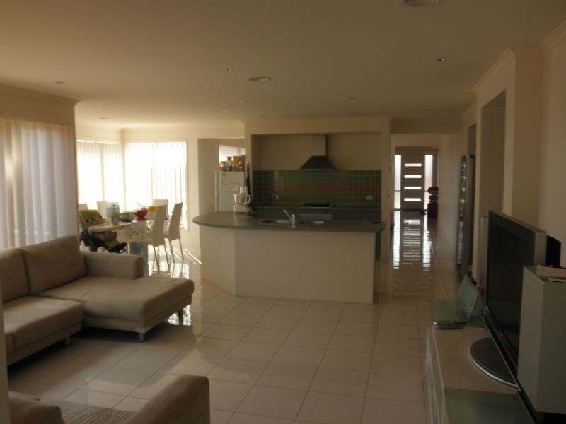 2 Quartz Way, Tarneit VIC 3029