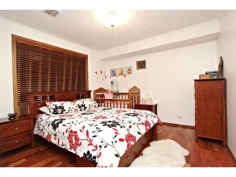 130 Mossfiel Drive, Hoppers Crossing VIC 3029