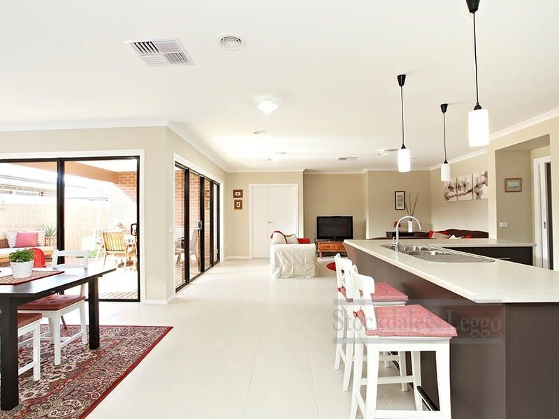 19 Rising Sun Parade, Tarneit VIC 3029