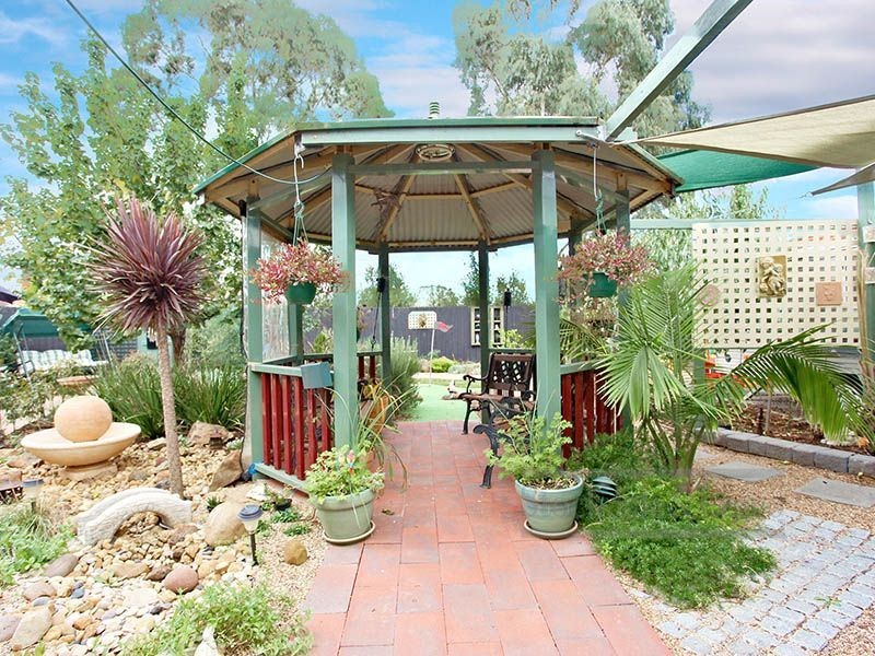 44 Hunter Avenue, Hoppers Crossing VIC 3029