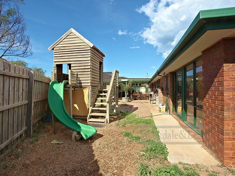 10 Thelma Court, Werribee VIC 3030