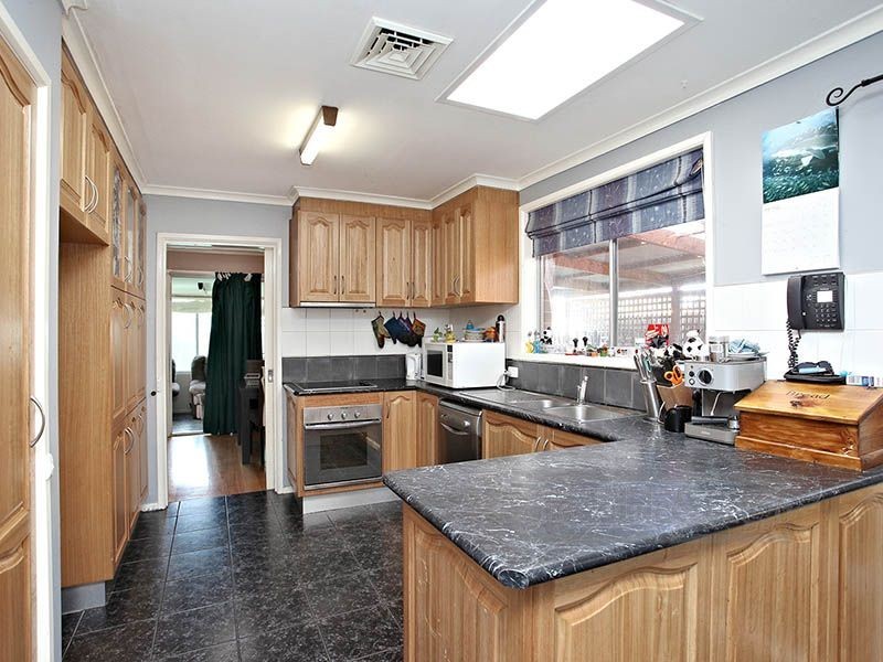 9 Yarrabee Drive, Hoppers Crossing VIC 3029