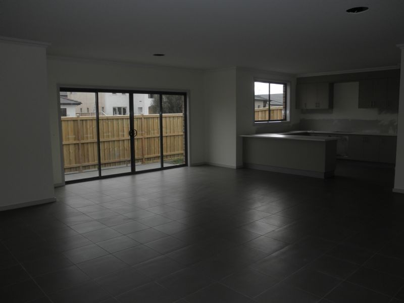 14 Fieldstone Place, Tarneit VIC 3029